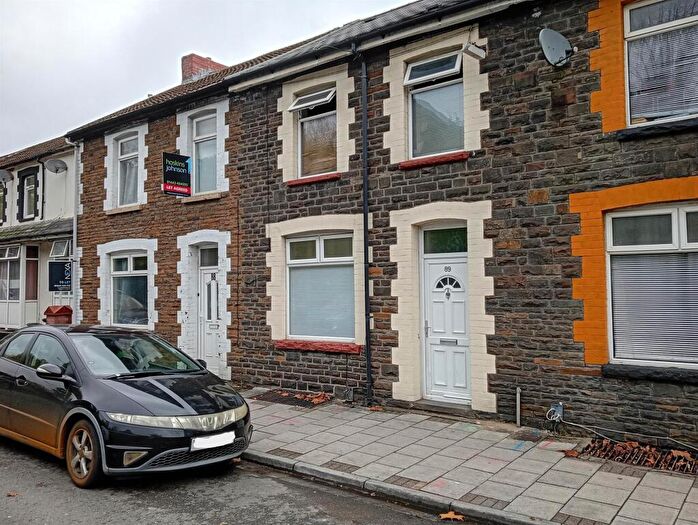 4 Bedroom Terraced House For Sale In Broadway, Pontypridd, CF37