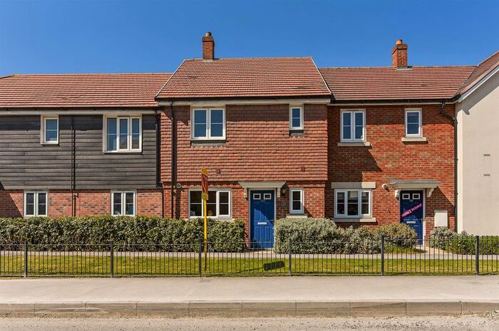 3 Bedroom Terraced House For Sale In Picket Twenty Way, Andover, SP11