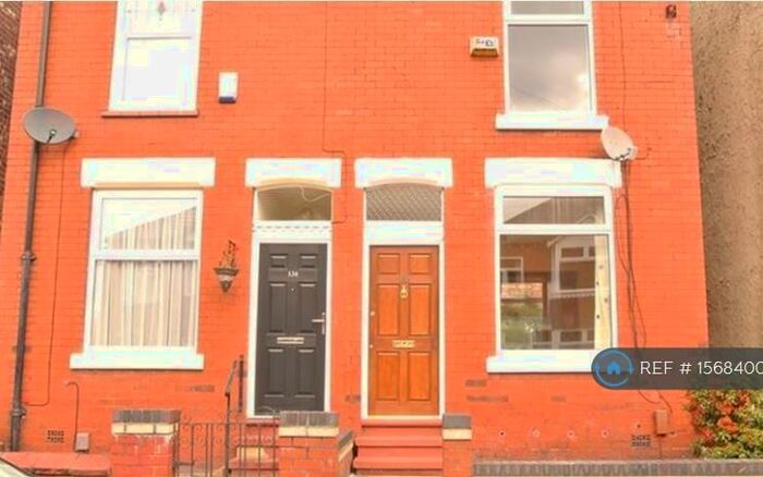 2 Bedroom Terraced House To Rent In Cheadle Old Road, Stockport, SK3