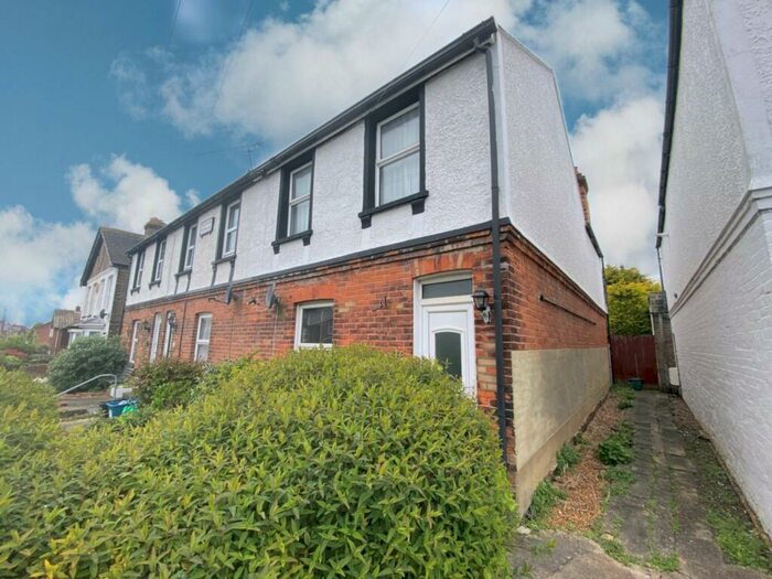2 Bedroom Terraced House To Rent In Woodnesborough Road, Sandwich, CT13