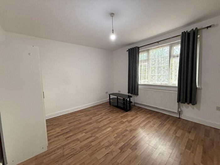 1 Bedroom Studio To Rent In Barking, IG11