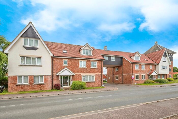 1 Bedroom Flat For Sale In Market Mews, Stalham, Norwich, NR12