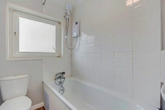 4 Bedroom Semi-Detached House To Rent In Greystoke Avenue, Southmead, Bristol, BS10