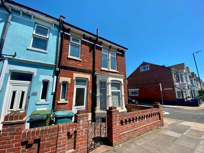 1 Bedroom Flat To Rent In Milton Road, Southsea, PO4