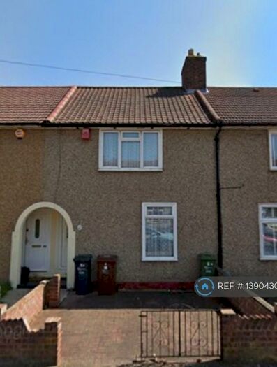 2 Bedroom Terraced House To Rent In Barnmead Road, Dagenham, RM9