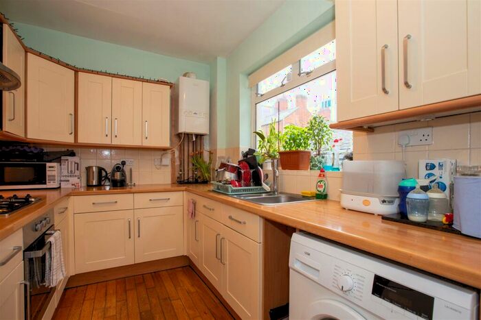 3 Bedroom Terraced House To Rent In Barclay Street, Leicester, LE3