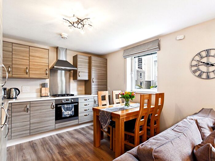 2 Bedroom Flat For Sale In Froghall Terrace, Aberdeen, AB24