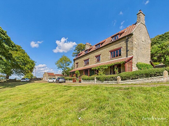 6 Bedroom Detached House To Rent In Hempsyke Hall, Littlebeck, YO22
