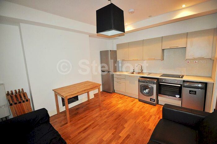 2 Bedroom Flat To Rent In St. John's Grove, London, N19