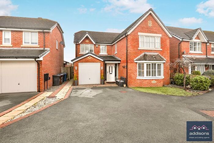 4 Bedroom Detached House For Sale In Bennett Drive, Orrell, Wigan, WN5