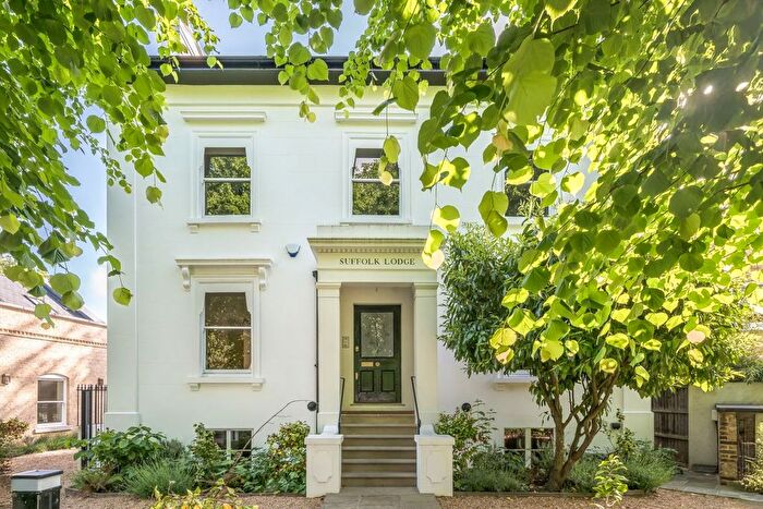 6 Bedroom Detached House For Sale In Park Hill, Clapham, SW4