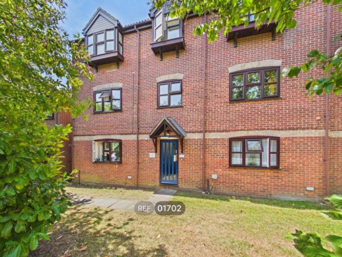 1 Bedroom Flat To Rent In Enville Way, Highwoods, Colchester, Essex, CO4