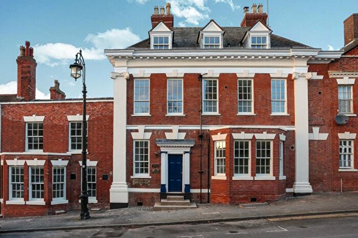 1 Bedroom Flat To Rent In Devereux House, Coleshill, B46