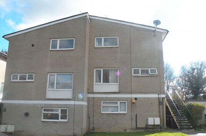 4 Bedroom Flat To Rent In Deerswood Avenue, Hatfield, AL10