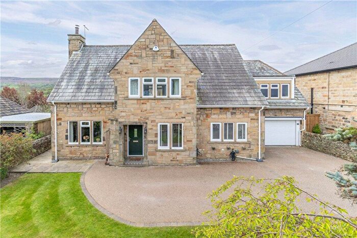 4 Bedroom Detached House For Sale In Bark Lane, Addingham, Ilkley, West Yorkshire, LS29