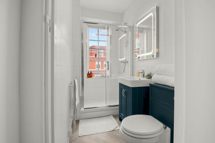 Studio To Rent In Dolphin Square, Chichester Street, London Lx, London, SW1V