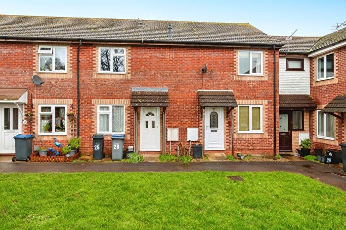 2 Bedroom Terraced House For Sale In Hewlett Close, Chippenham, SN15