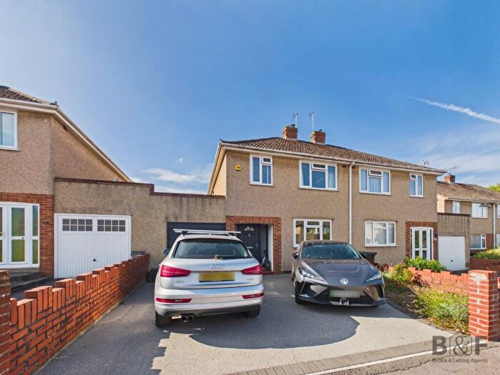 3 Bedroom Semi-Detached House For Sale In Lulworth Crescent, Downend, BS16