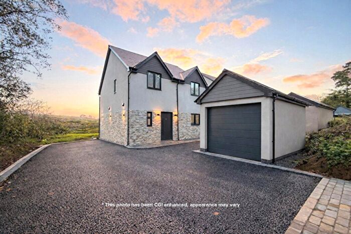 3 Bedroom Detached House For Sale In Lower Park Road, Braunton, Devon, EX33