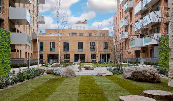 2 Bedroom Apartment To Rent In Nelson Walk, Bow, London, E3