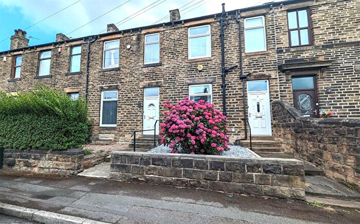 3 Bedroom Terraced House To Rent In Anroyd Street, Dewsbury, WF13