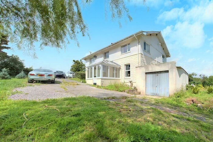 4 Bedroom Detached House For Sale In Llangain, Carmarthen, SA33