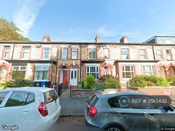 3 Bedroom Terraced House To Rent In Hardcastle Road, Stockport, SK3