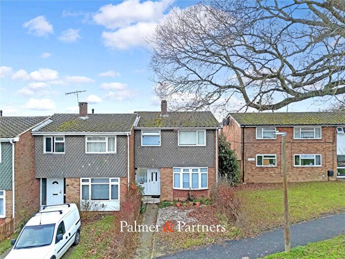 3 Bedroom End Of Terrace House For Sale In Home Mead, Chelmsford, Essex, CM2