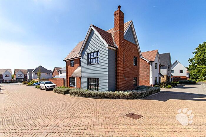 3 Bedroom Detached House For Sale In Clark Street, Langdon Hills, SS16