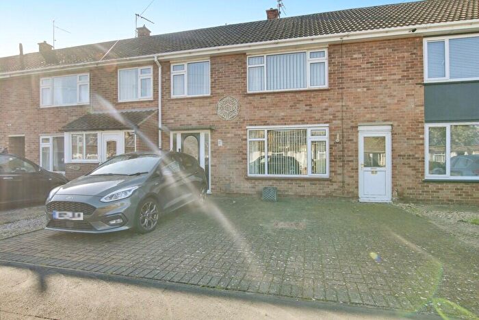 3 Bedroom Terraced House For Sale In Asplin Avenue, March, PE15