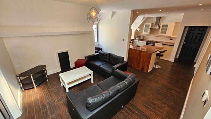 4 Bedroom Apartment To Rent In St Johns House, Merrion Street, Leeds, LS2