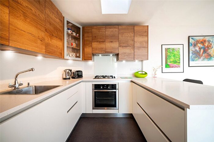 1 Bedroom Flat For Sale In Langland Mansions, Finchley Road, NW3