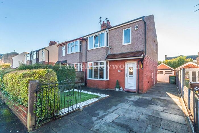 3 Bedroom Semi Detached House To Rent In Farringdon Lane, Ribbleton, Preston, PR2