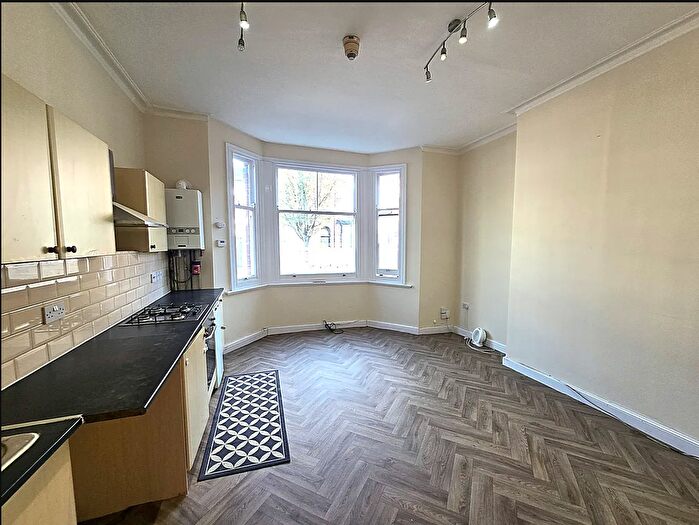 1 Bedroom Terraced House To Rent In Severn Street, Leicester, LE2