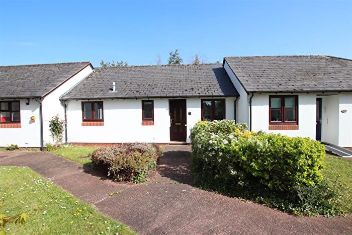 2 Bedroom Bungalow For Sale In Church Street, Heavitree, Exeter, EX2