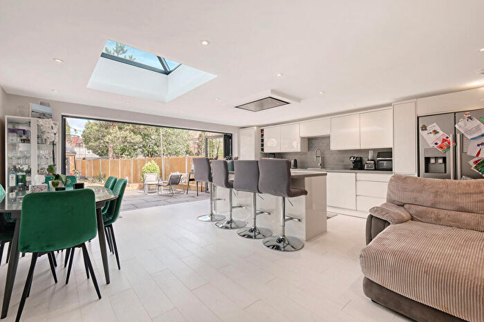 4 Bedroom Terraced House For Sale In Hobart Road, Ilford, IG6