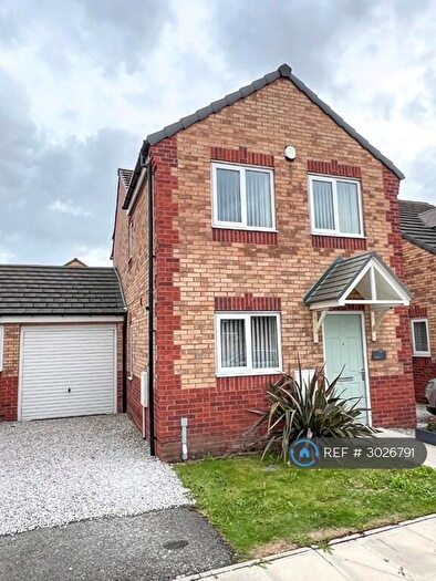 3 Bedroom Semi-Detached House To Rent In St Joans Close, Bootle, L20