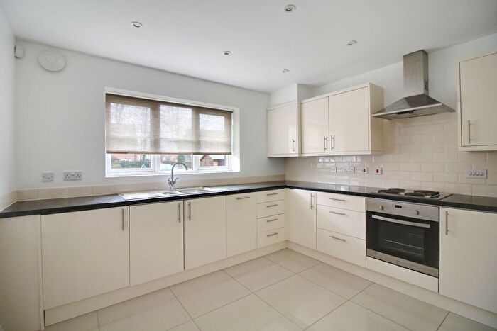3 Bedroom Terraced House To Rent In Upperdale Park York, YO31