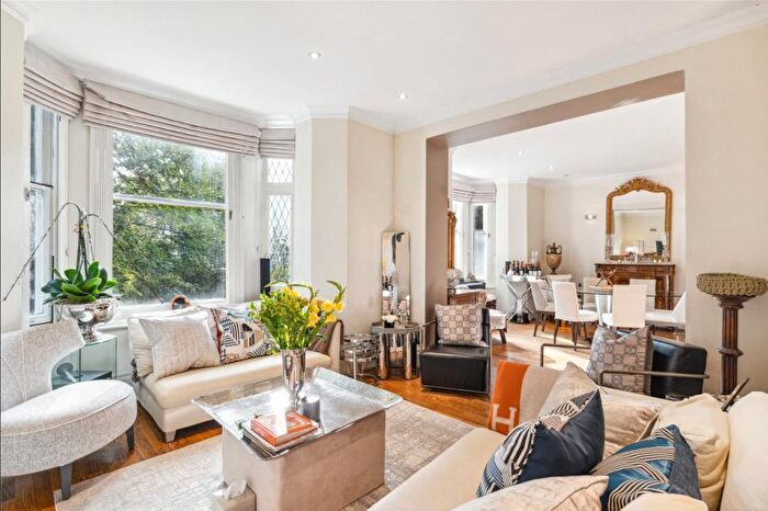 3 Bedroom Flat For Sale In Abbey Court, St. John's Wood, NW8