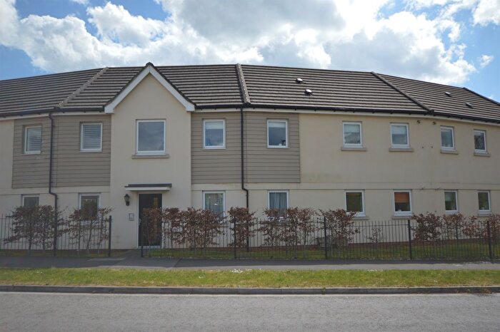 1 Bedroom Flat For Sale In Mcnamara Street, Longhedge, Salisbury, SP4