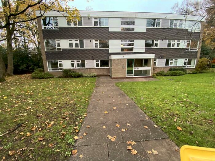 2 Bedroom Apartment To Rent In Whetstone Close, Farquhar Road, Edgbaston, Birmingham, B15