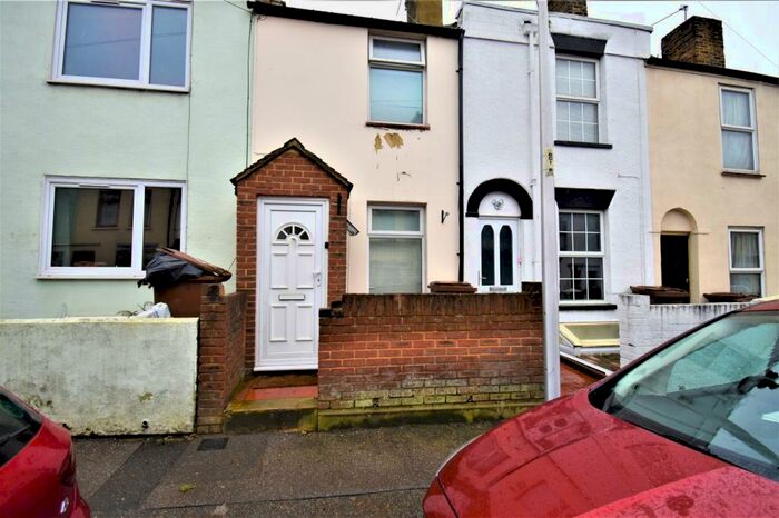 2 Bedroom Terraced House To Rent In Burnt Oak Terrace Gillingham, ME7