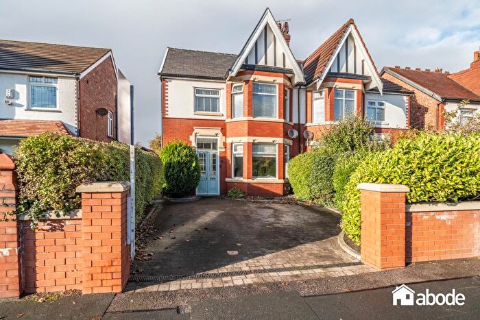 4 Bedroom Semi Detached House For Sale In Norwood Crescent, Southport, PR9