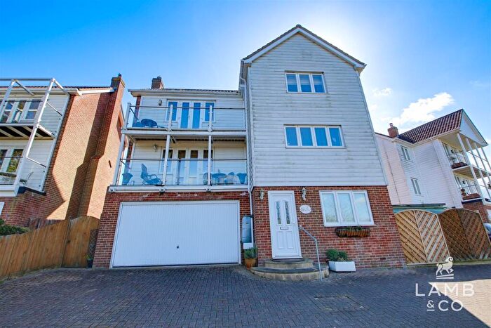 4 Bedroom Detached House For Sale In Station Lane, Harwich, CO12