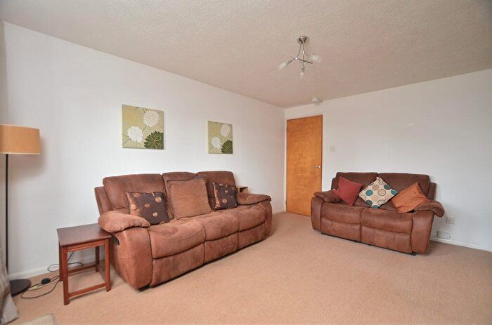 1 Bedroom Flat To Rent In Wallacefield, Troon, KA10