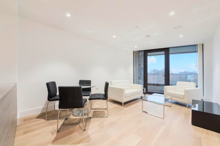 1 Bedroom Flat To Rent In Kingsland High Street, Dalston, London, E8