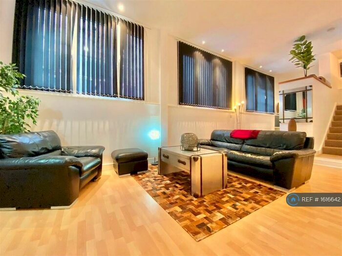 Studio To Rent In George Street, Liverpool, L3