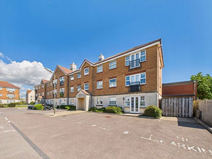 2 Bedroom Flat For Sale In Hancock Way, Shoreham By Sea, BN43