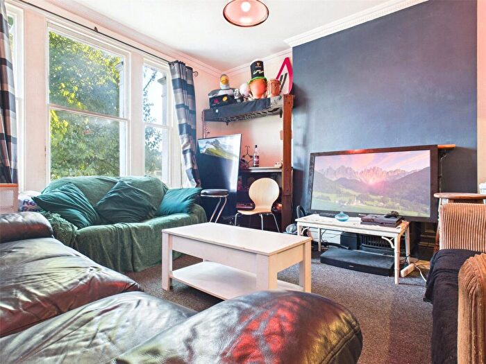 6 Bedroom Apartment To Rent In Denmark Villas, Hove, East Sussex, BN3