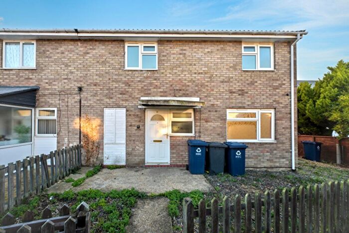 4 Bedroom Semi-Detached House For Sale In Sallowbush Road, Huntingdon, Cambridgeshire, PE29